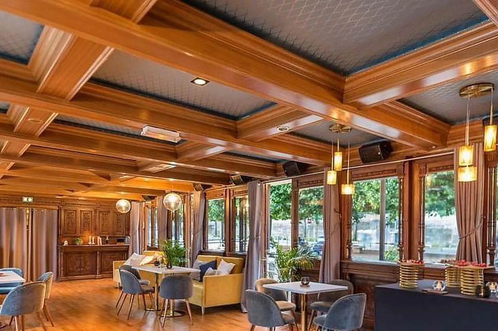 Lieux événementiels, O VIEILLES KANAILLES