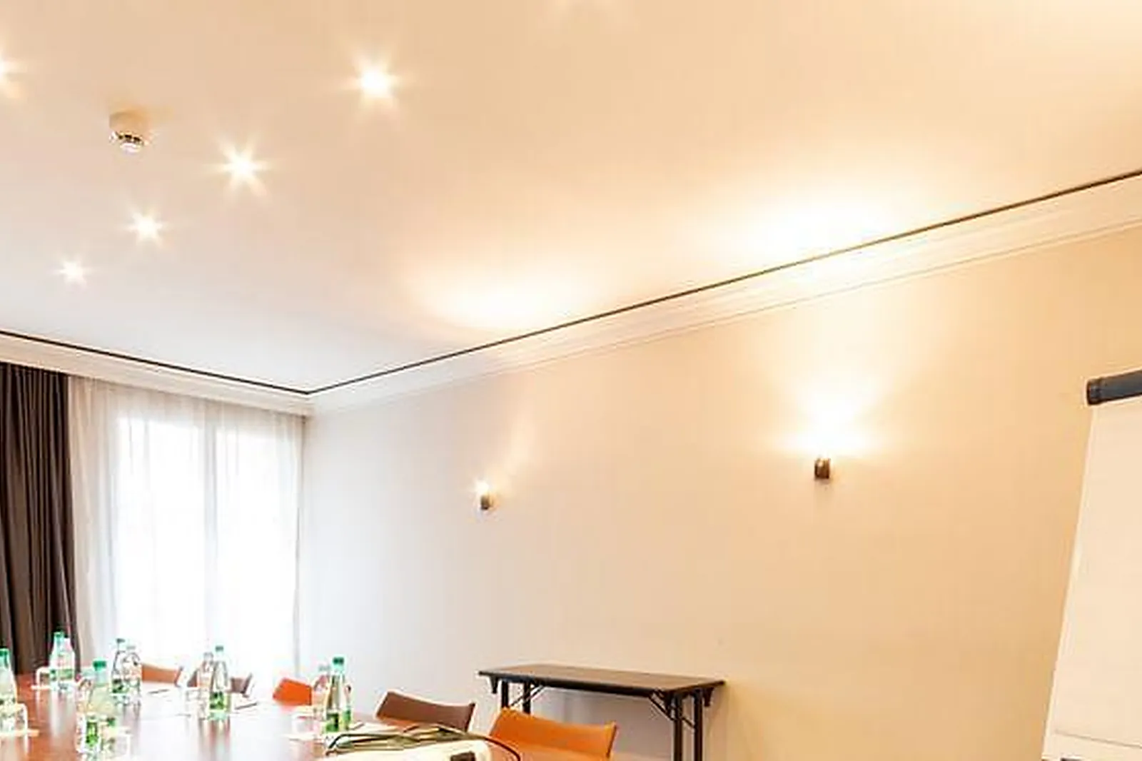 Lieux événementiels, OCEANIA L'UNIVERS TOURS ****