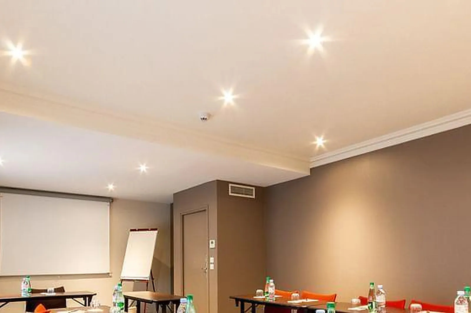 Lieux événementiels, OCEANIA L'UNIVERS TOURS ****