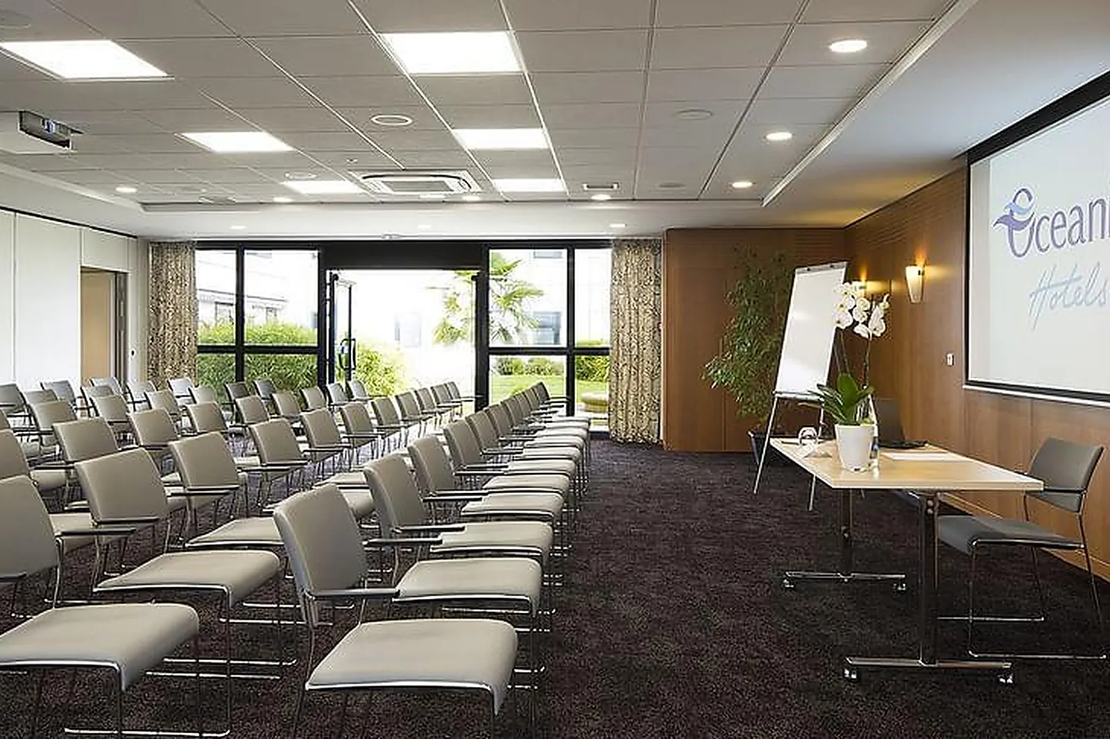 Lieux événementiels, OCEANIA RENNES**** SAINT GRÉGOIRE