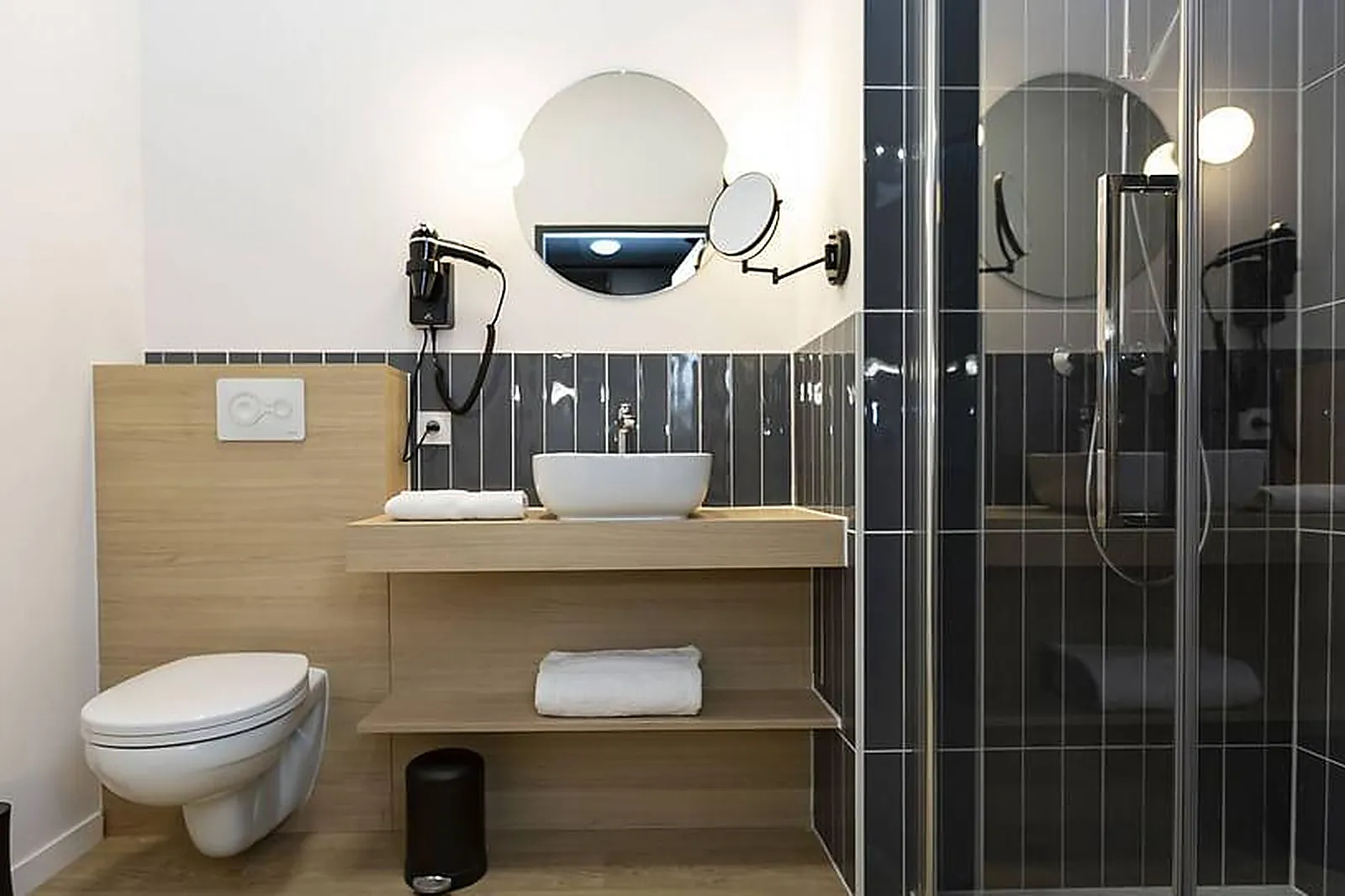 Lieux événementiels, ODALYS CITY LE HAVRE CENTRE GARE ****