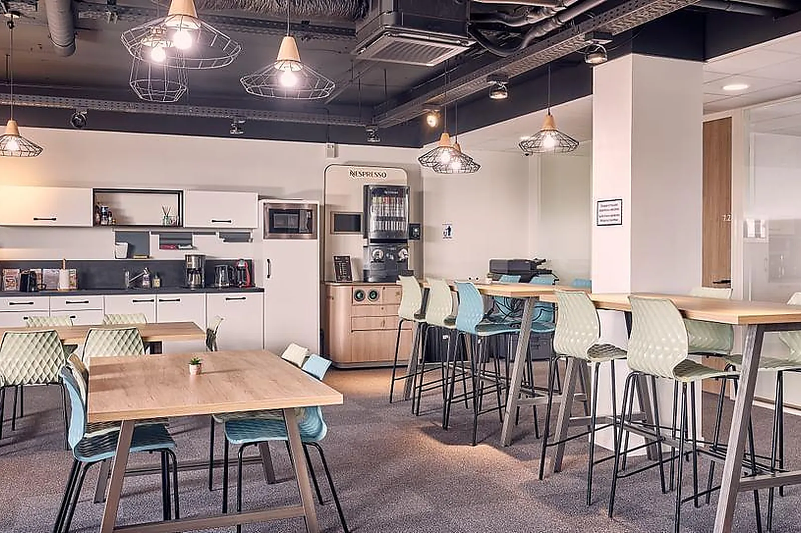 Lieux événementiels, OFFICESTATION