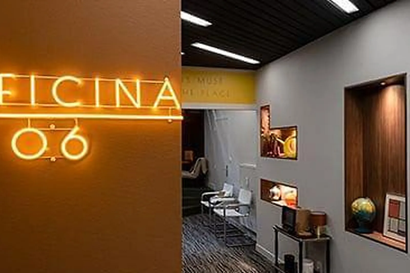 Lieux événementiels, OFFICINA 06 - ESPACE DE COWORKING ET SALLE DE RÉUNION