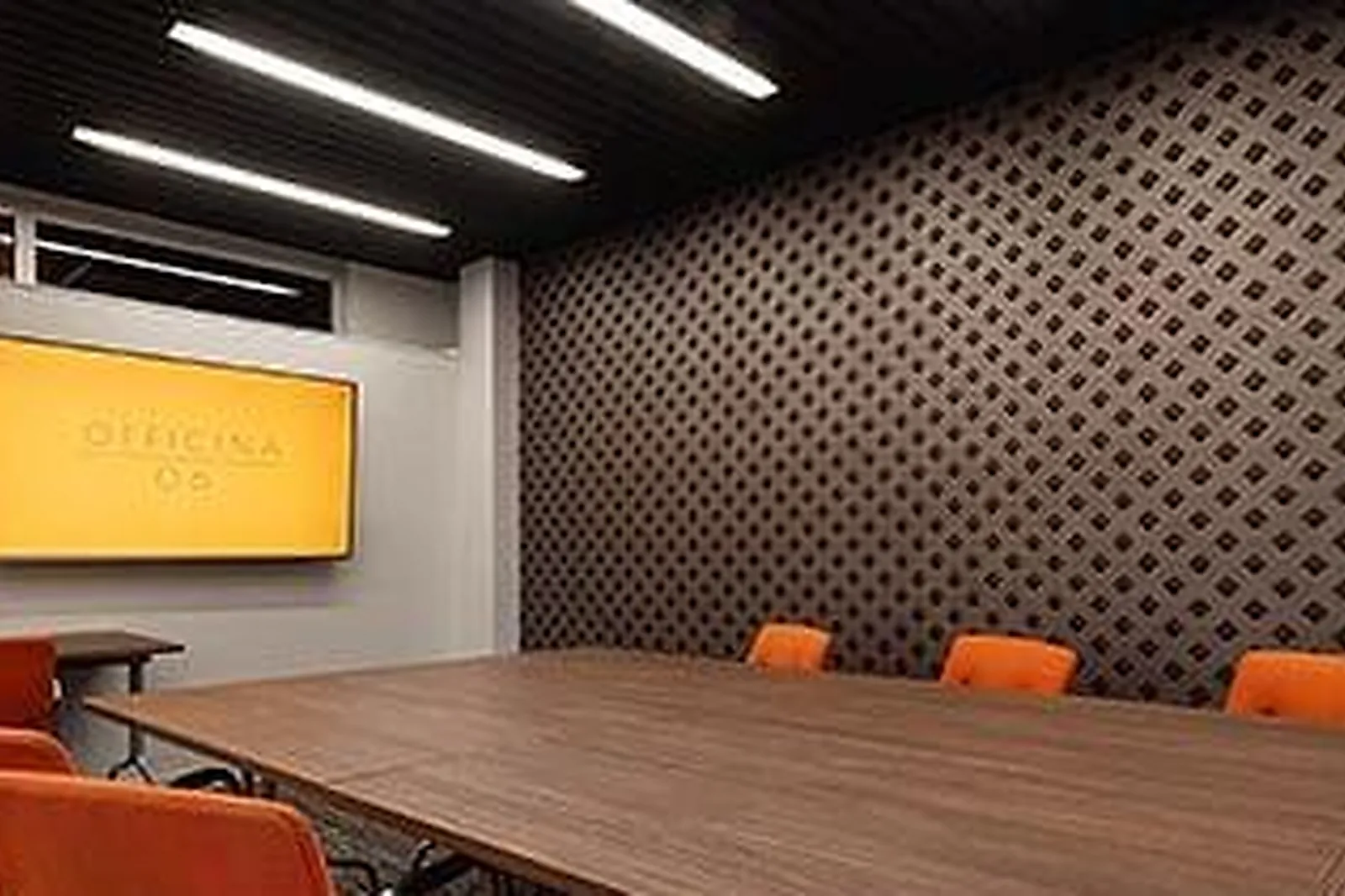 Lieux événementiels, OFFICINA 06 - ESPACE DE COWORKING ET SALLE DE RÉUNION