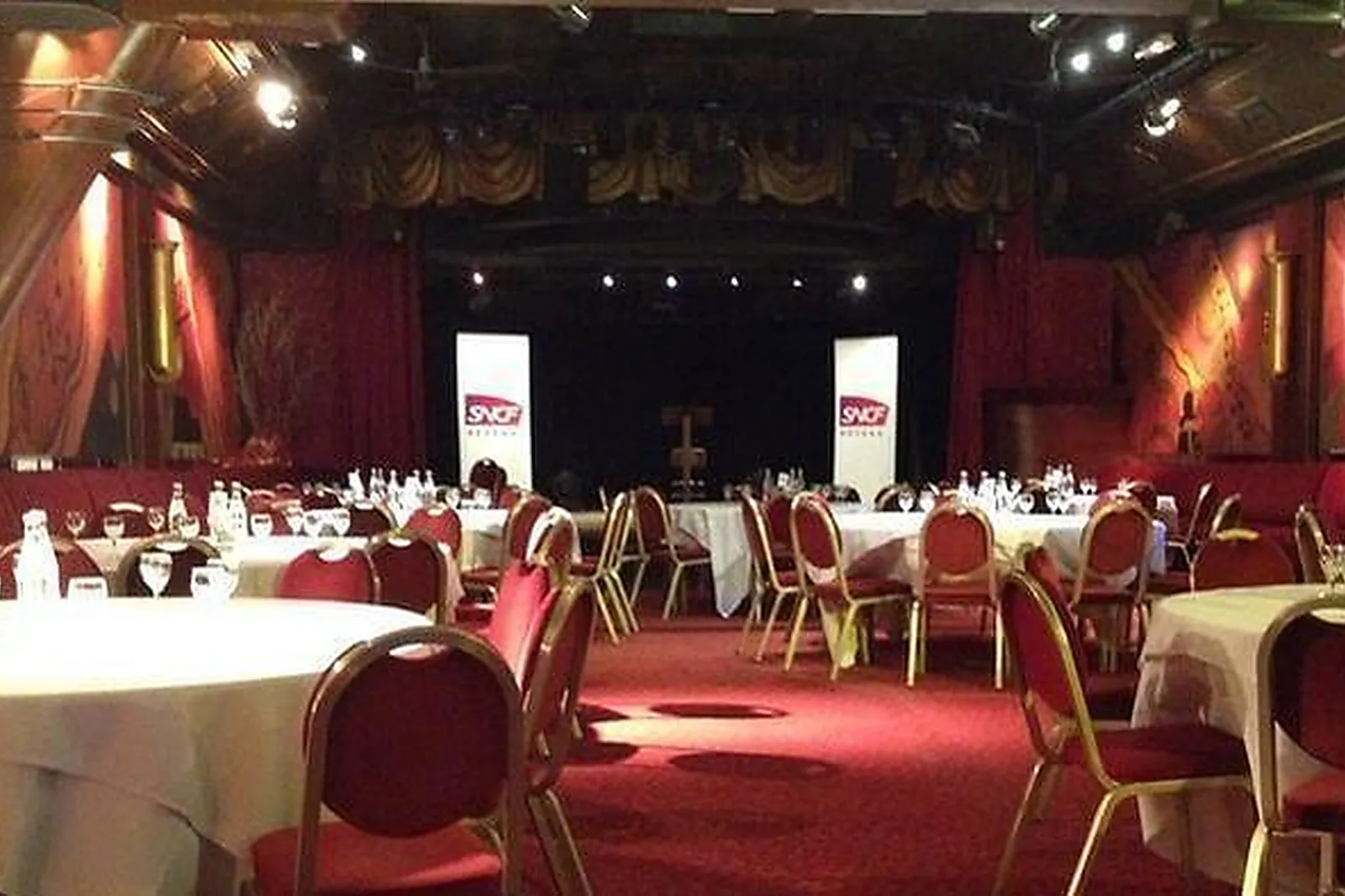 Lieux événementiels, OH! CÉSAR