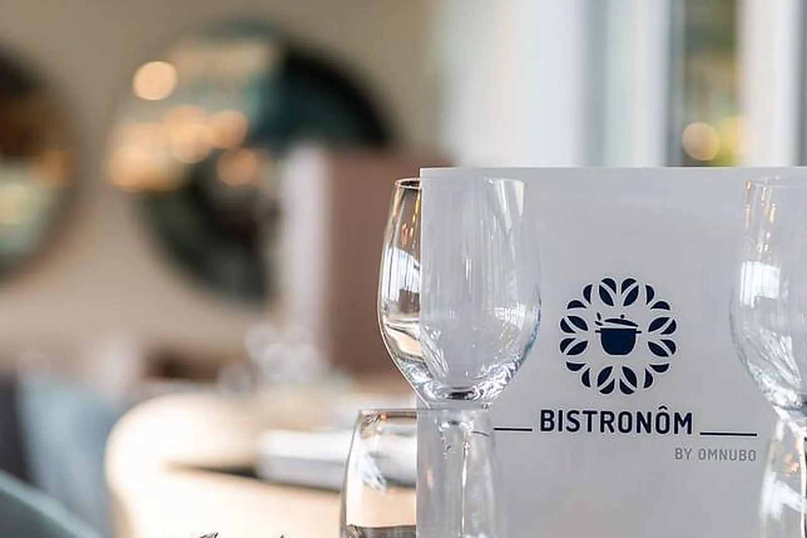 Lieux événementiels, OMNUBO COLLECTION ***