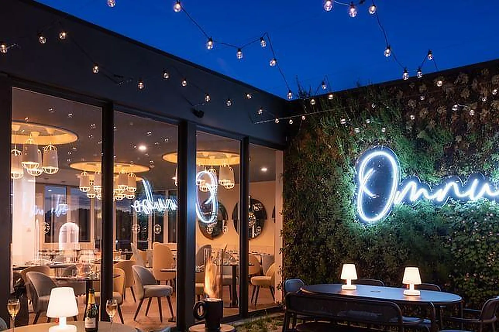 Lieux événementiels, OMNUBO COLLECTION ***