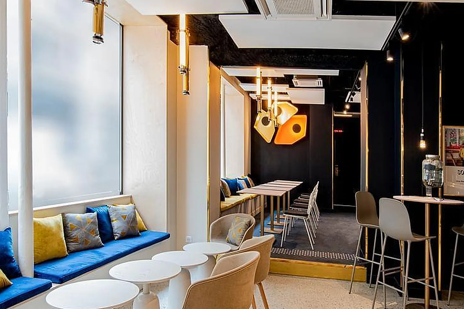 Lieux événementiels, ON AIR