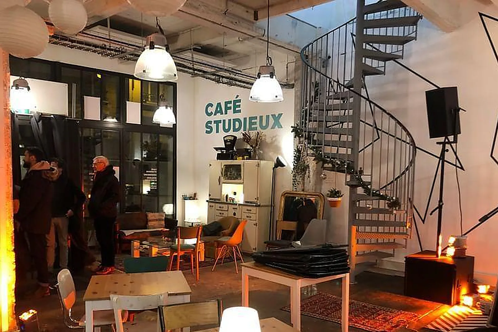 Lieux événementiels, ONZIÈME LIEU