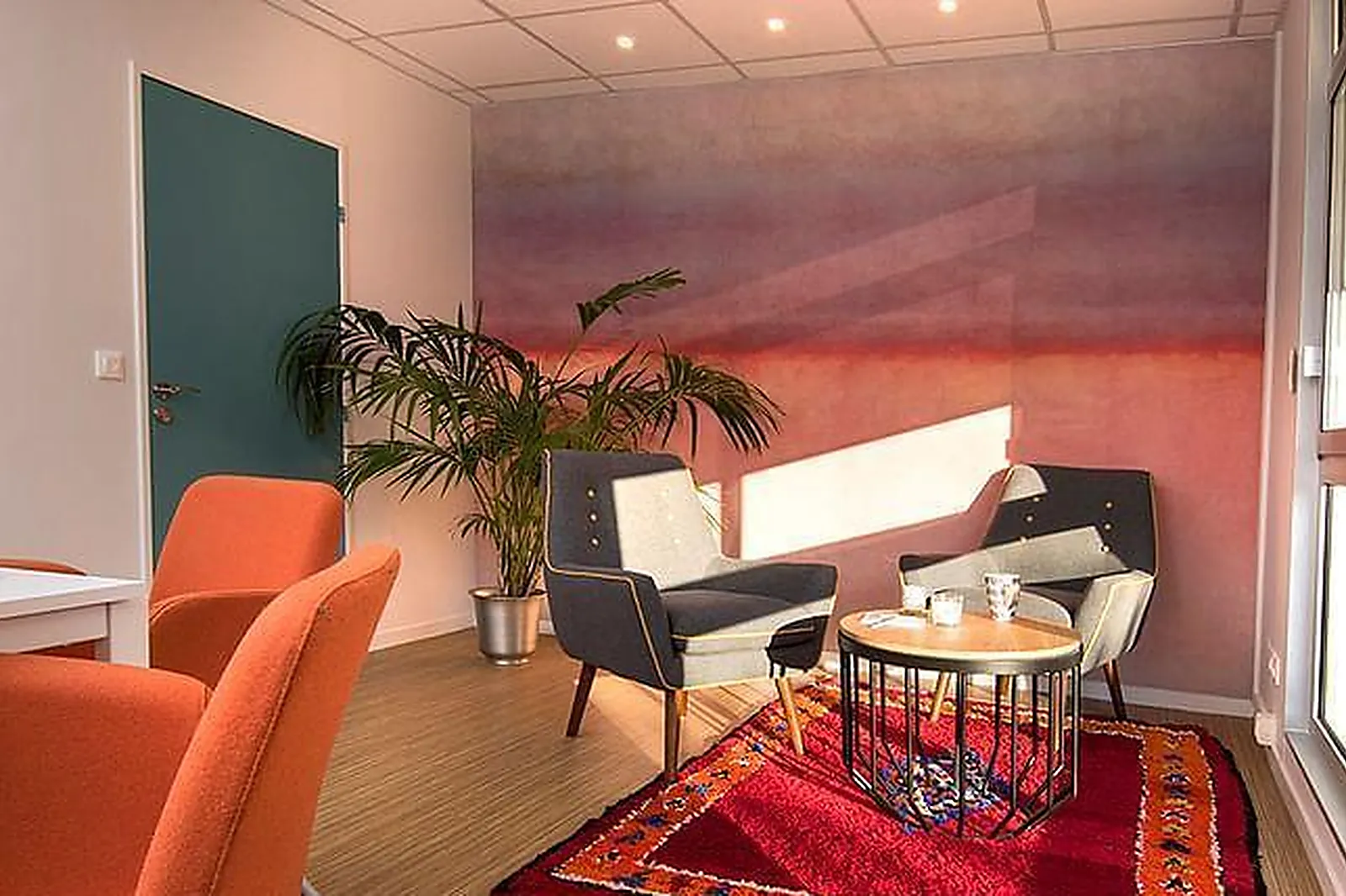 Lieux événementiels, LAST DOOR