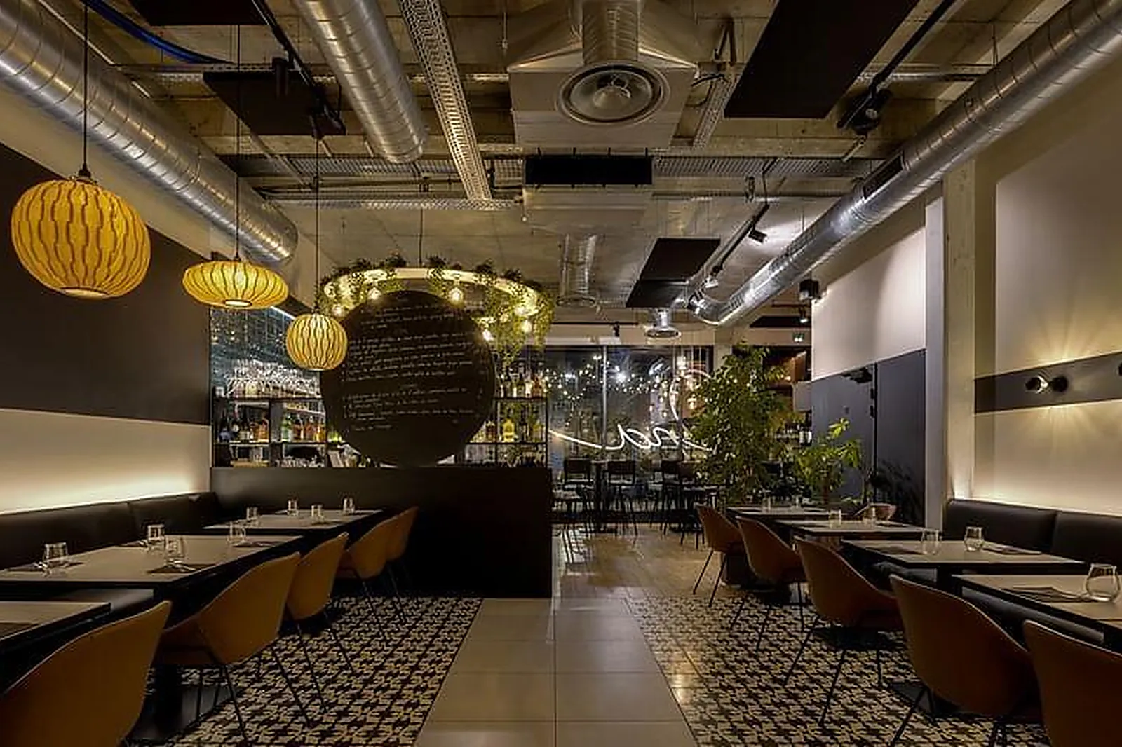 Lieux événementiels, OPA