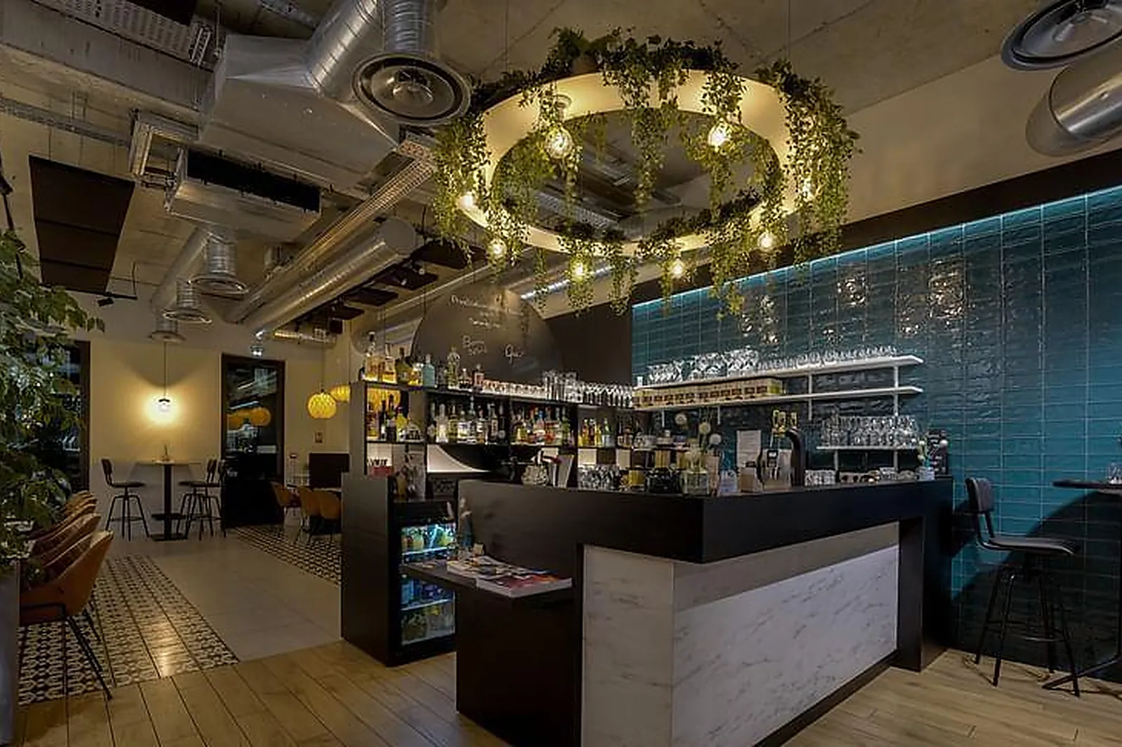 Lieux événementiels, OPA