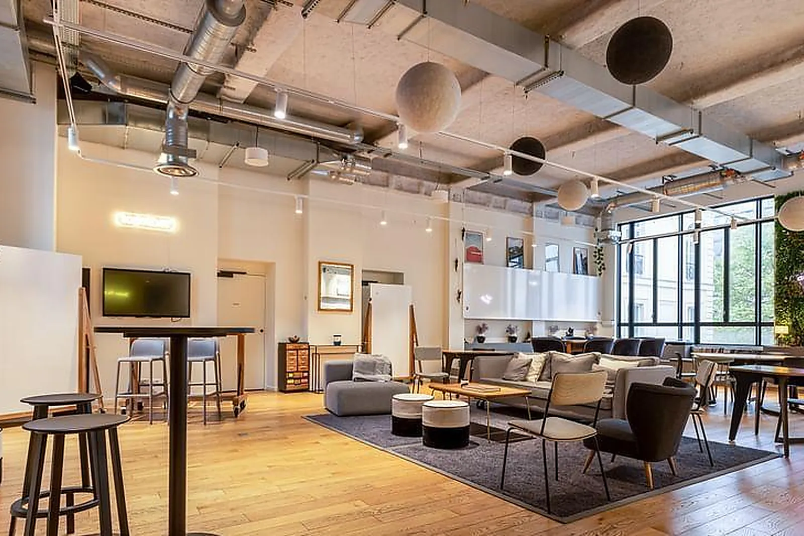 Lieux événementiels, OPENMIND