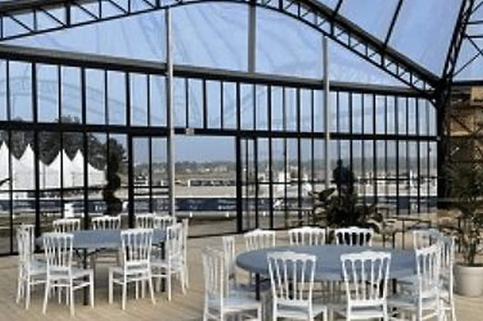 Lieux événementiels, VILLA SHORT CRAVATE