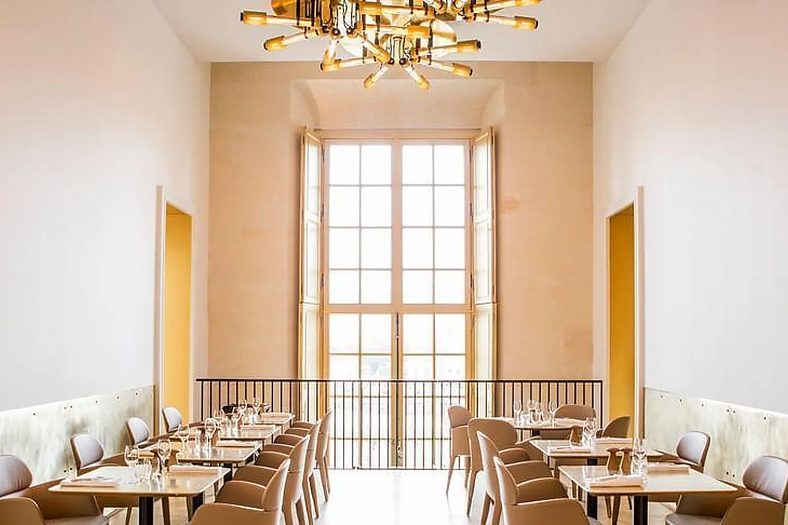 Lieux événementiels, ORE AU CHÂTEAU DE VERSAILLES