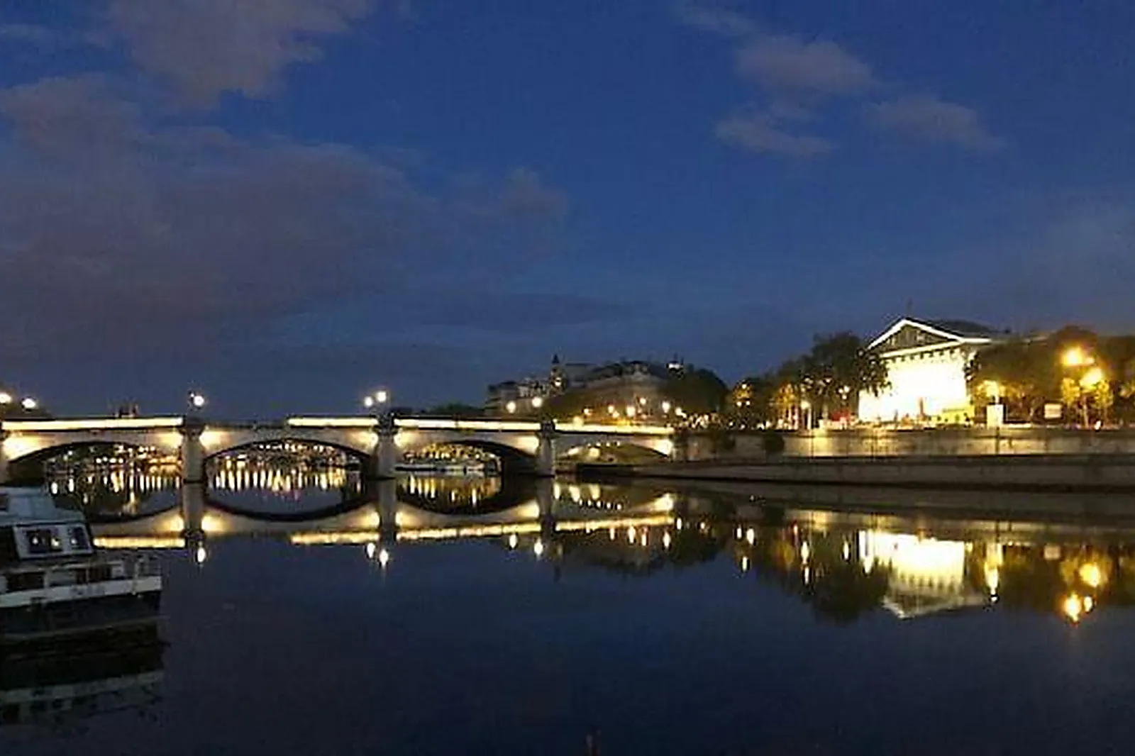 Lieux événementiels, PETITE VITESSE