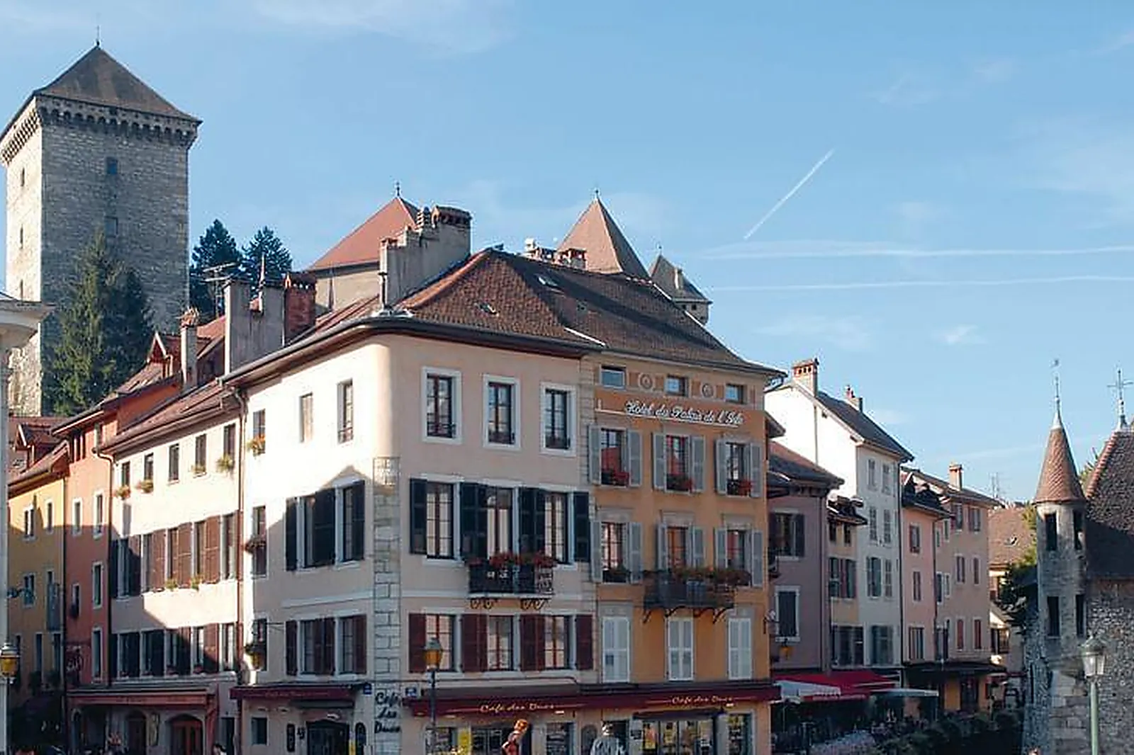 Lieux événementiels, PALAIS DE L'ISLE