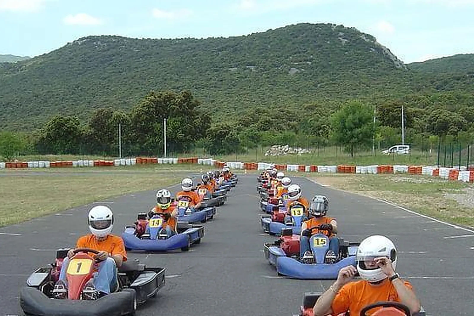 Lieux événementiels, PARC SPORTS ET LOISIRS - RÉSIDENCE***