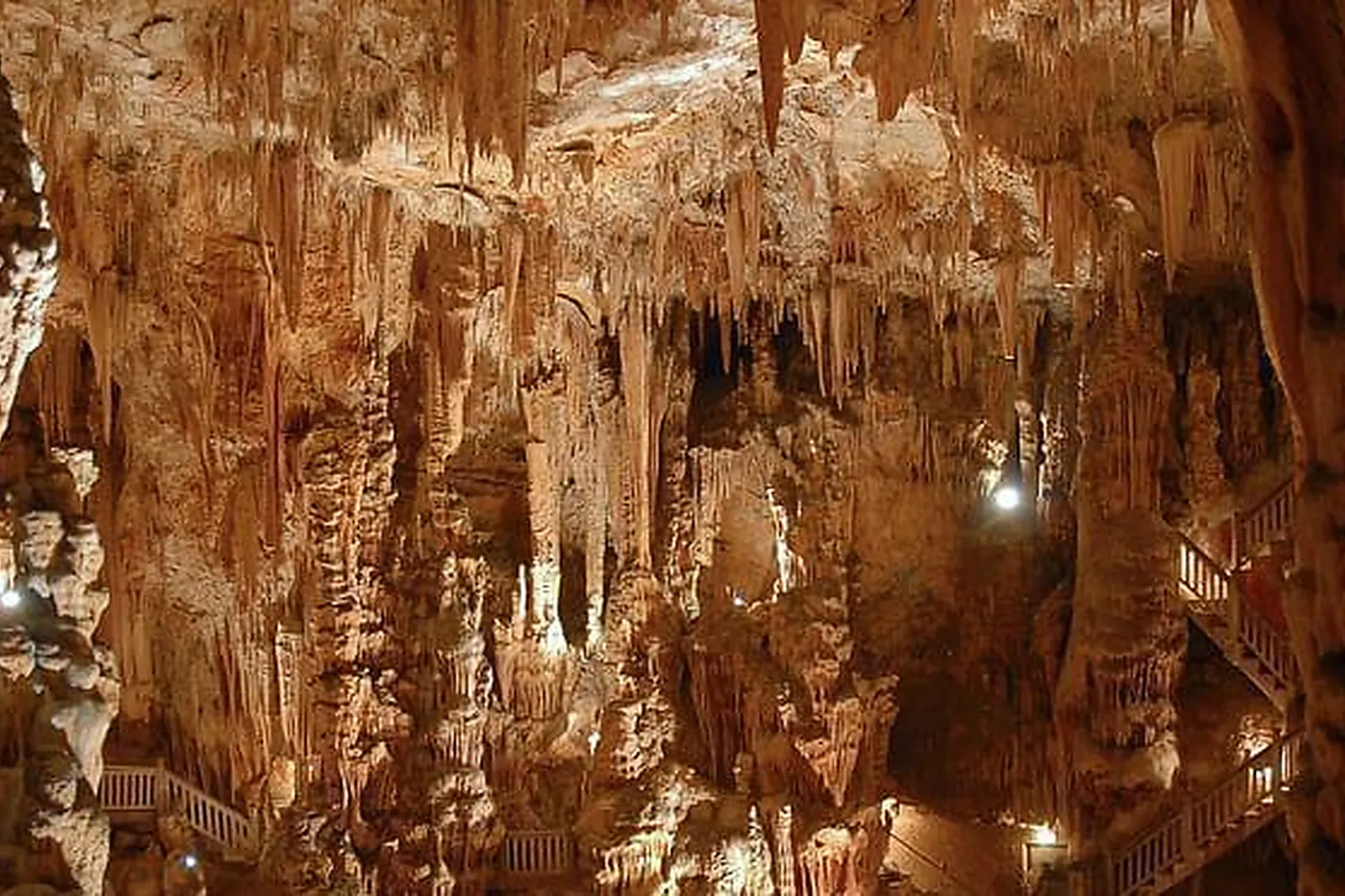 Lieux événementiels, PARC SPORTS ET LOISIRS - RÉSIDENCE***
