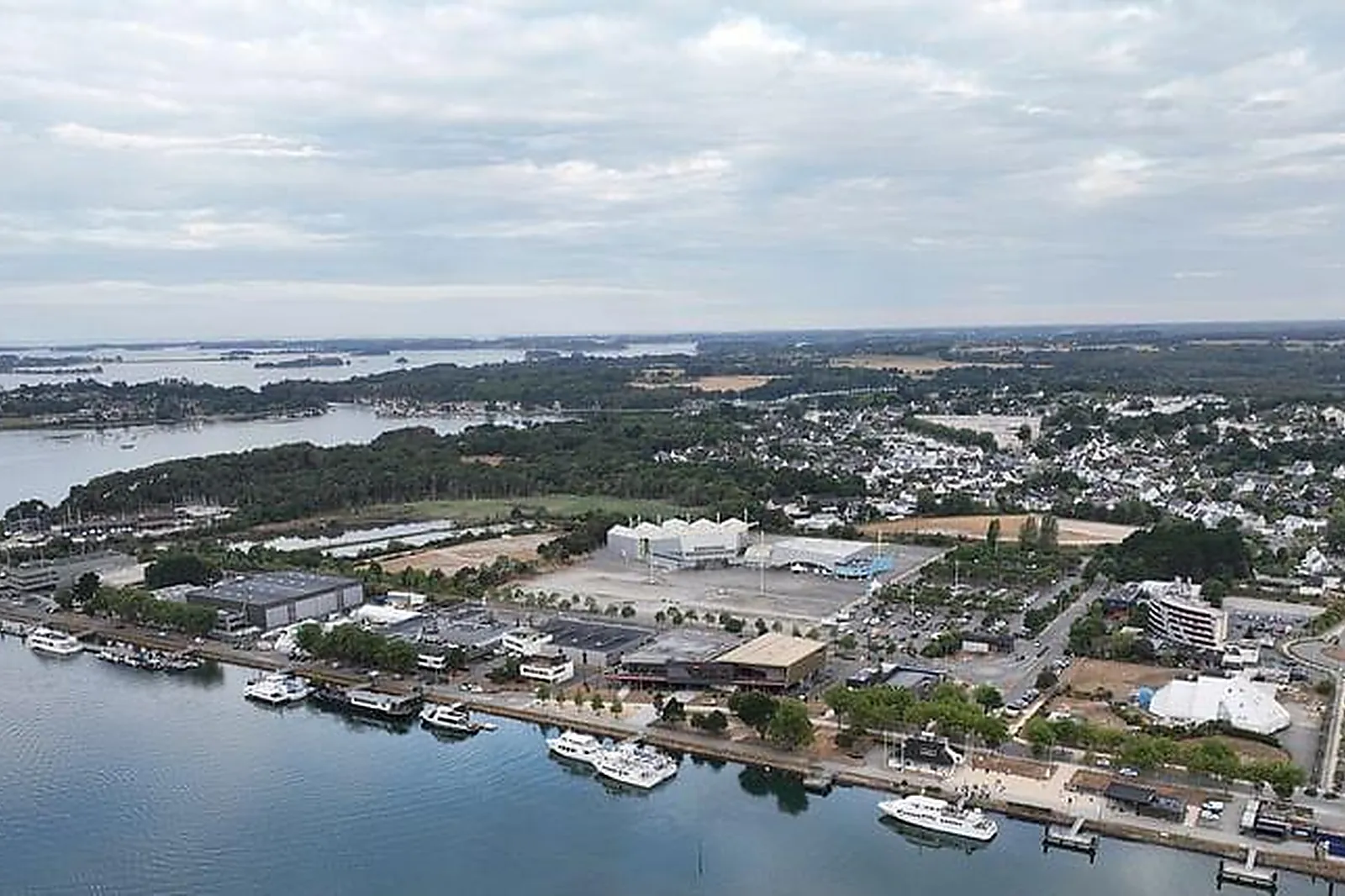 Lieux événementiels, PARC DES EXPOSITIONS CHORUS - VANNES