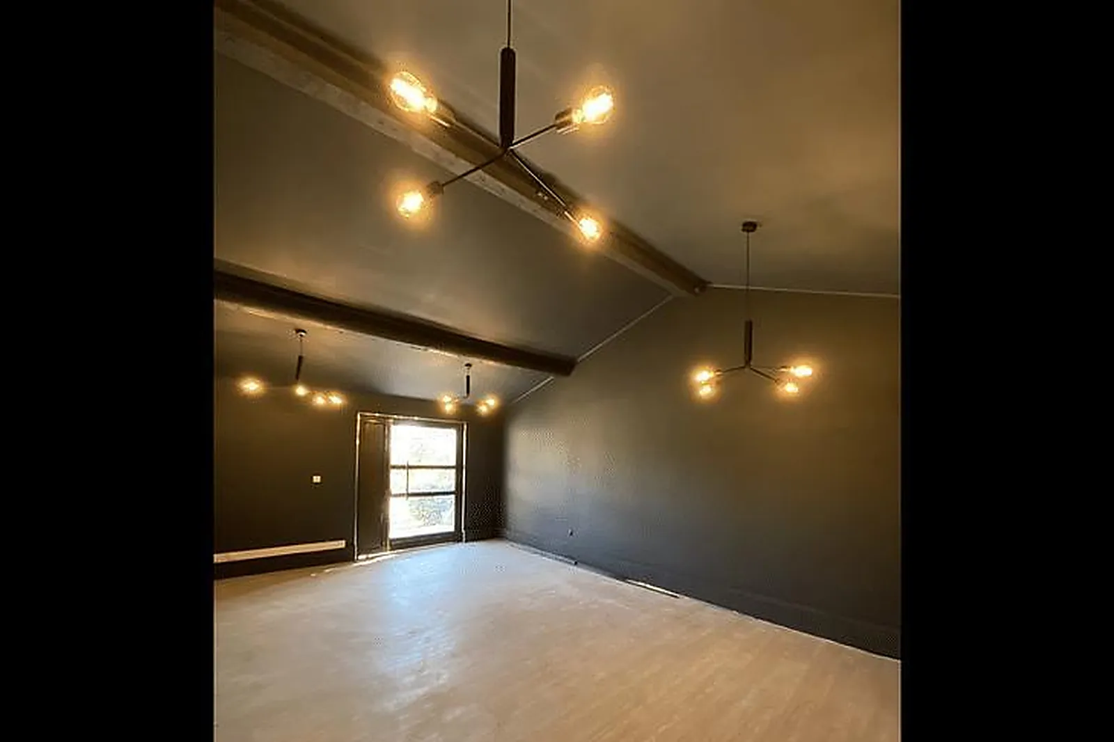 Lieux événementiels, PARCELLE 473