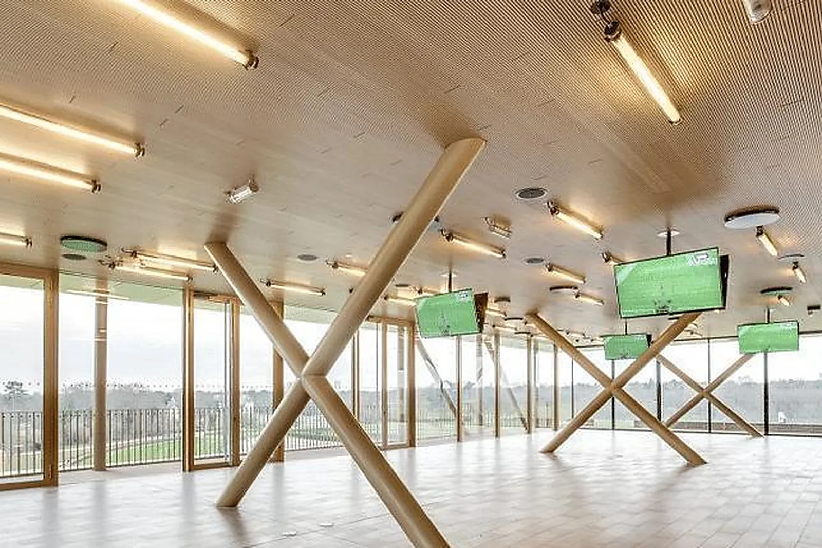 Lieux événementiels, PARISLONGCHAMP