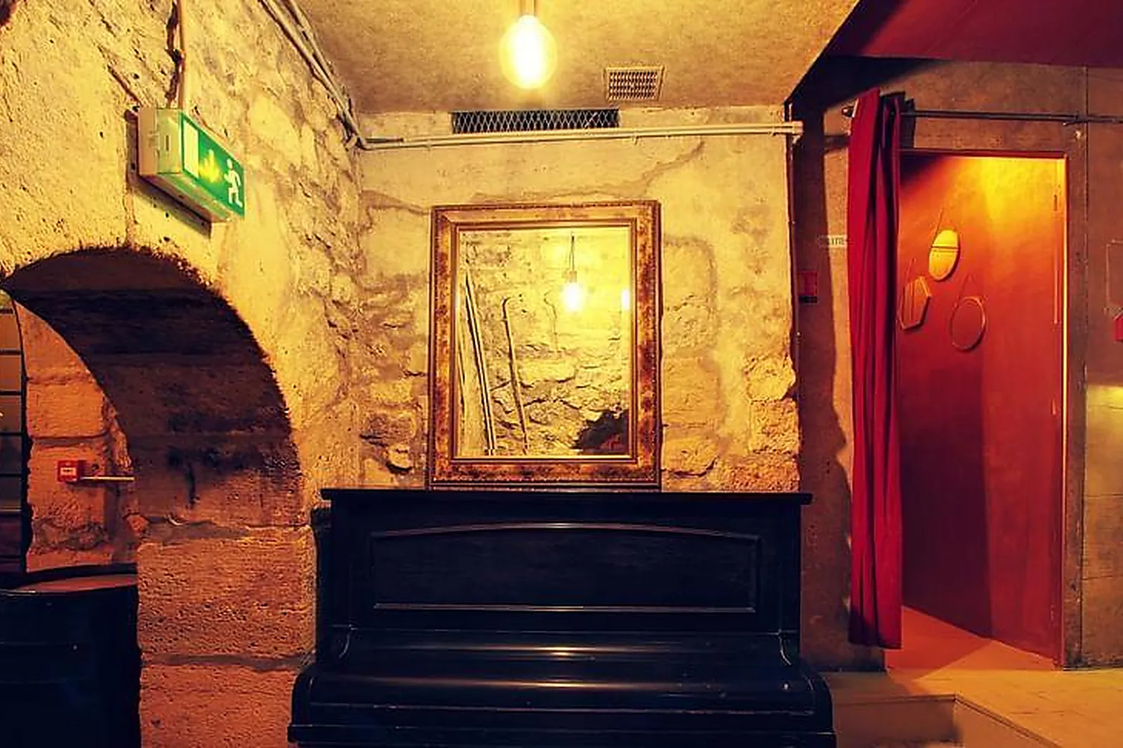 Lieux événementiels, HOTEL LENA