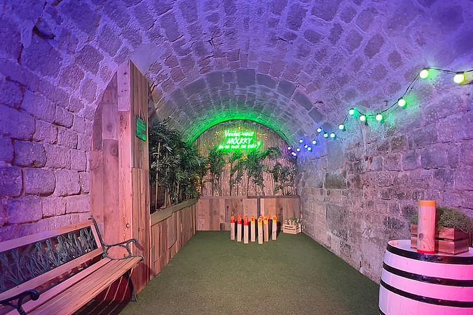 Lieux événementiels, HOTEL LENA