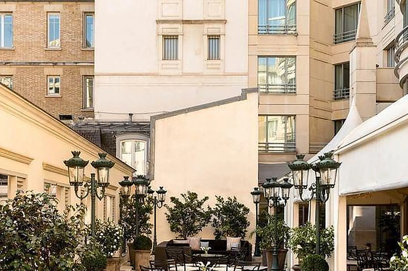 Lieux événementiels, PARIS MARRIOTT CHAMPS-ELYSÉES HÔTEL *****