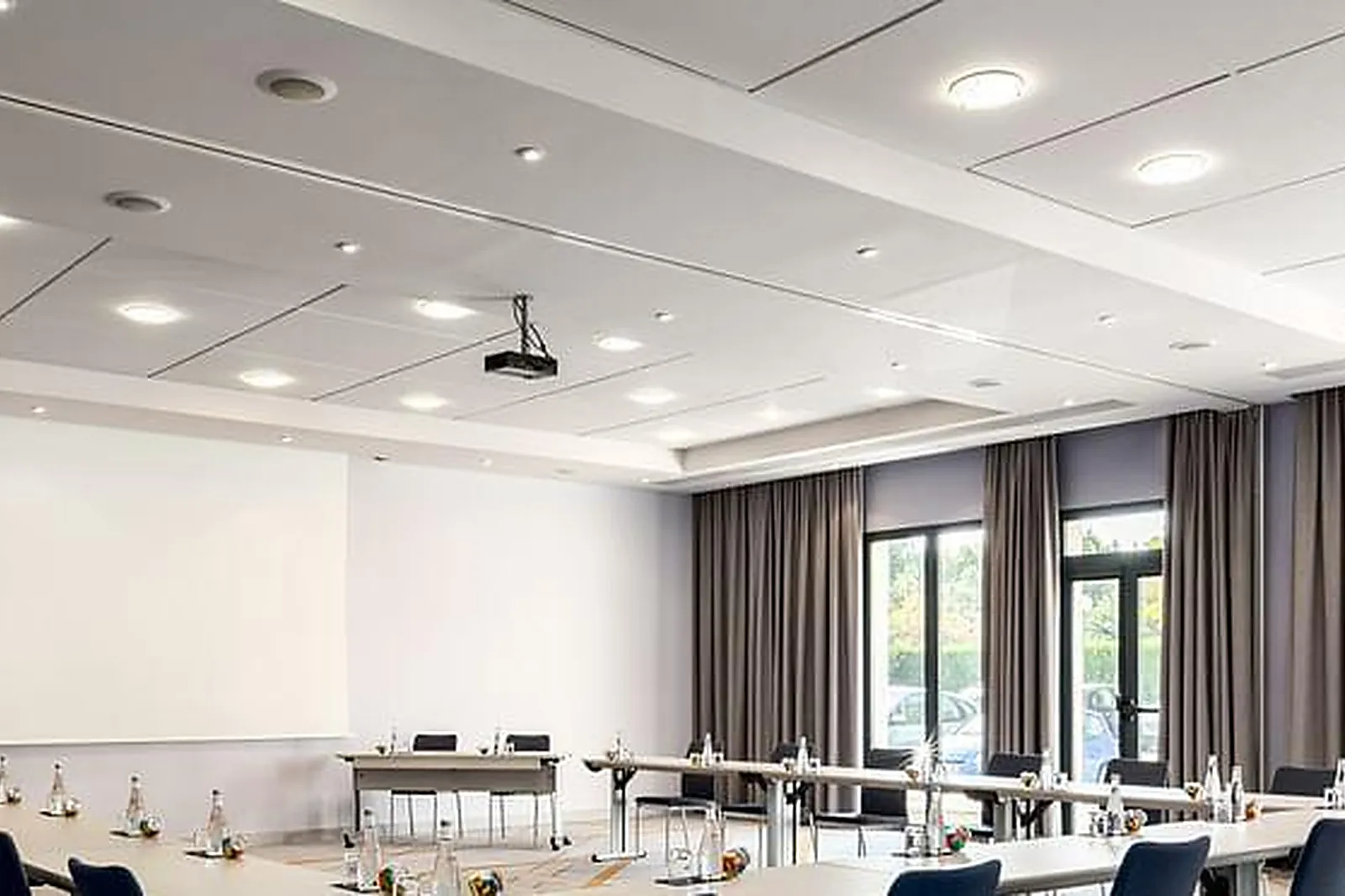 Lieux événementiels, PARIS MARRIOTT ROISSY CHARLES DE GAULLE AIRPORT HOTEL ****