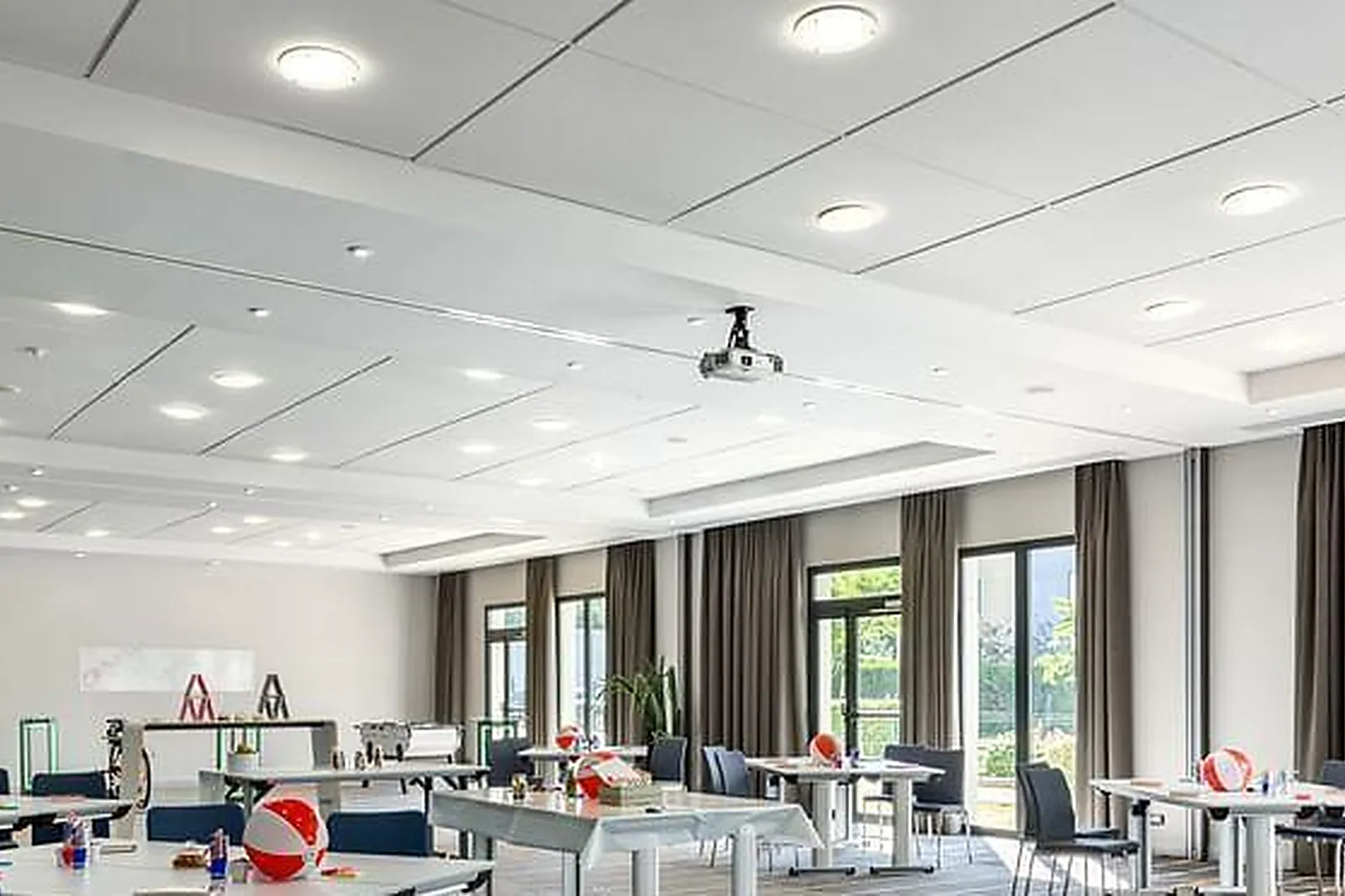 Lieux événementiels, PARIS MARRIOTT ROISSY CHARLES DE GAULLE AIRPORT HOTEL ****