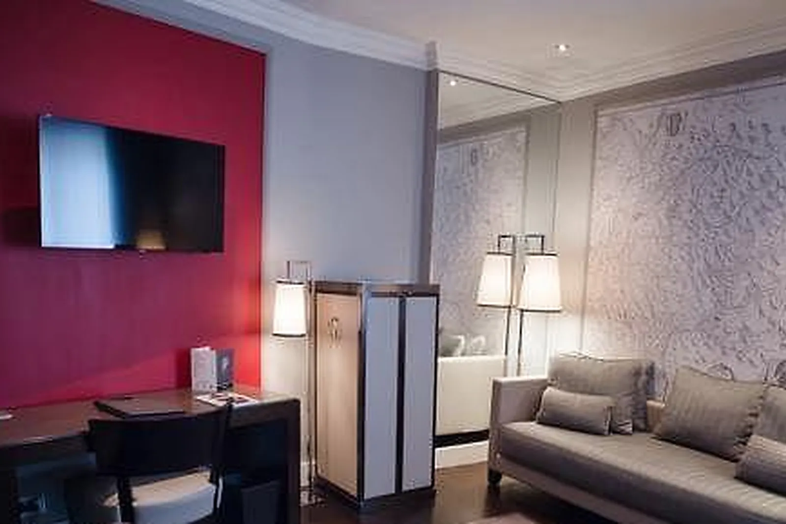 Lieux événementiels, IBIS STYLES LA SEYNE SUR MER