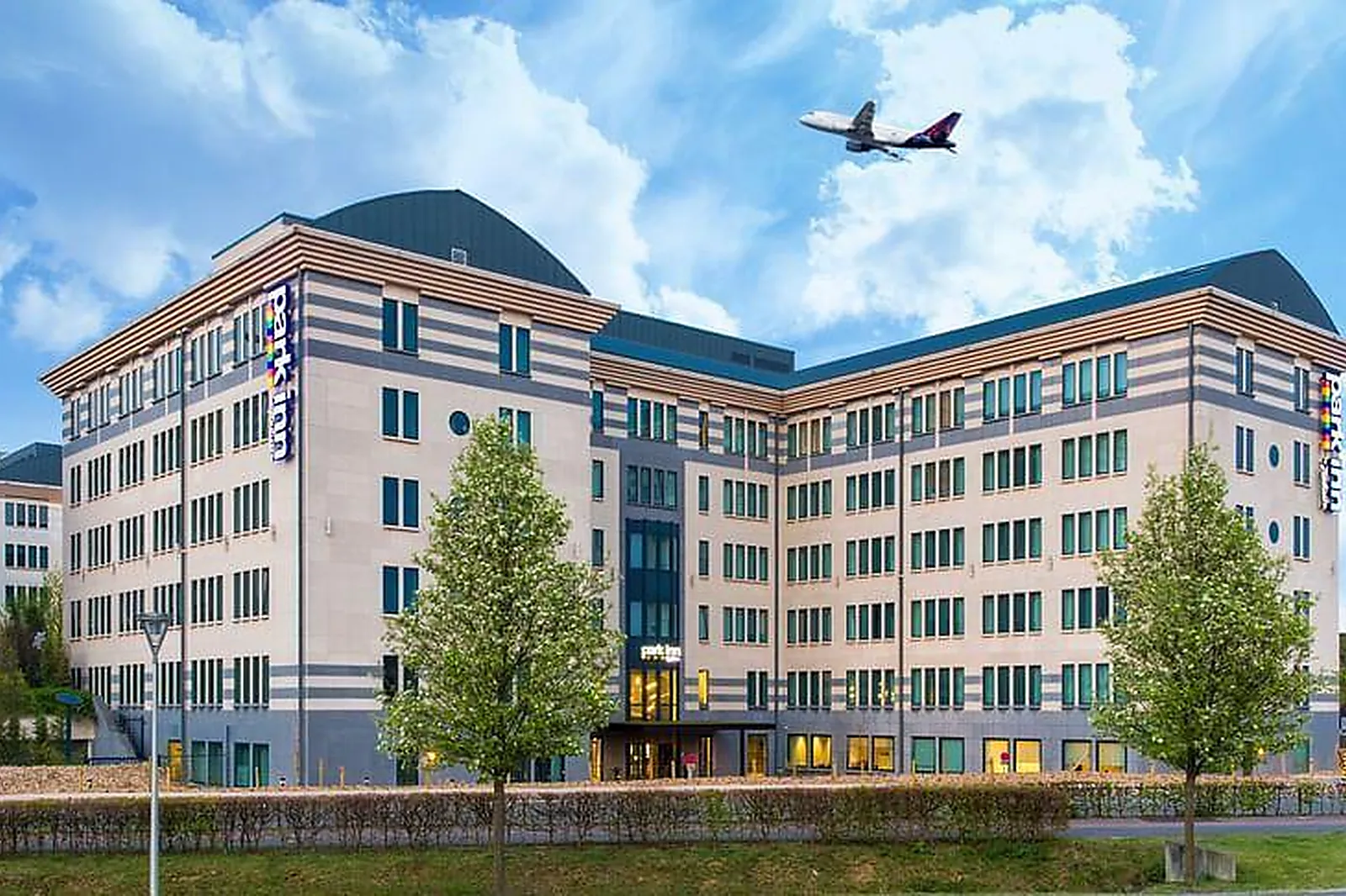 Lieux événementiels, PARK INN BY RADISSON BRUSSELS AIRPORT***