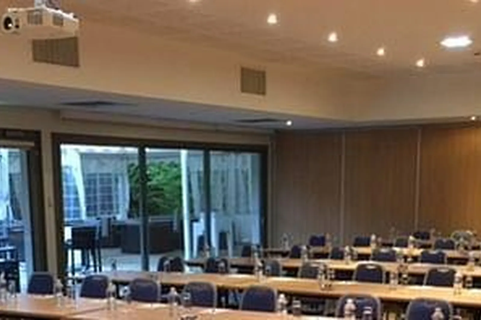 Lieux événementiels, PASINO DE SAINT-AMAND-LES-EAUX ****