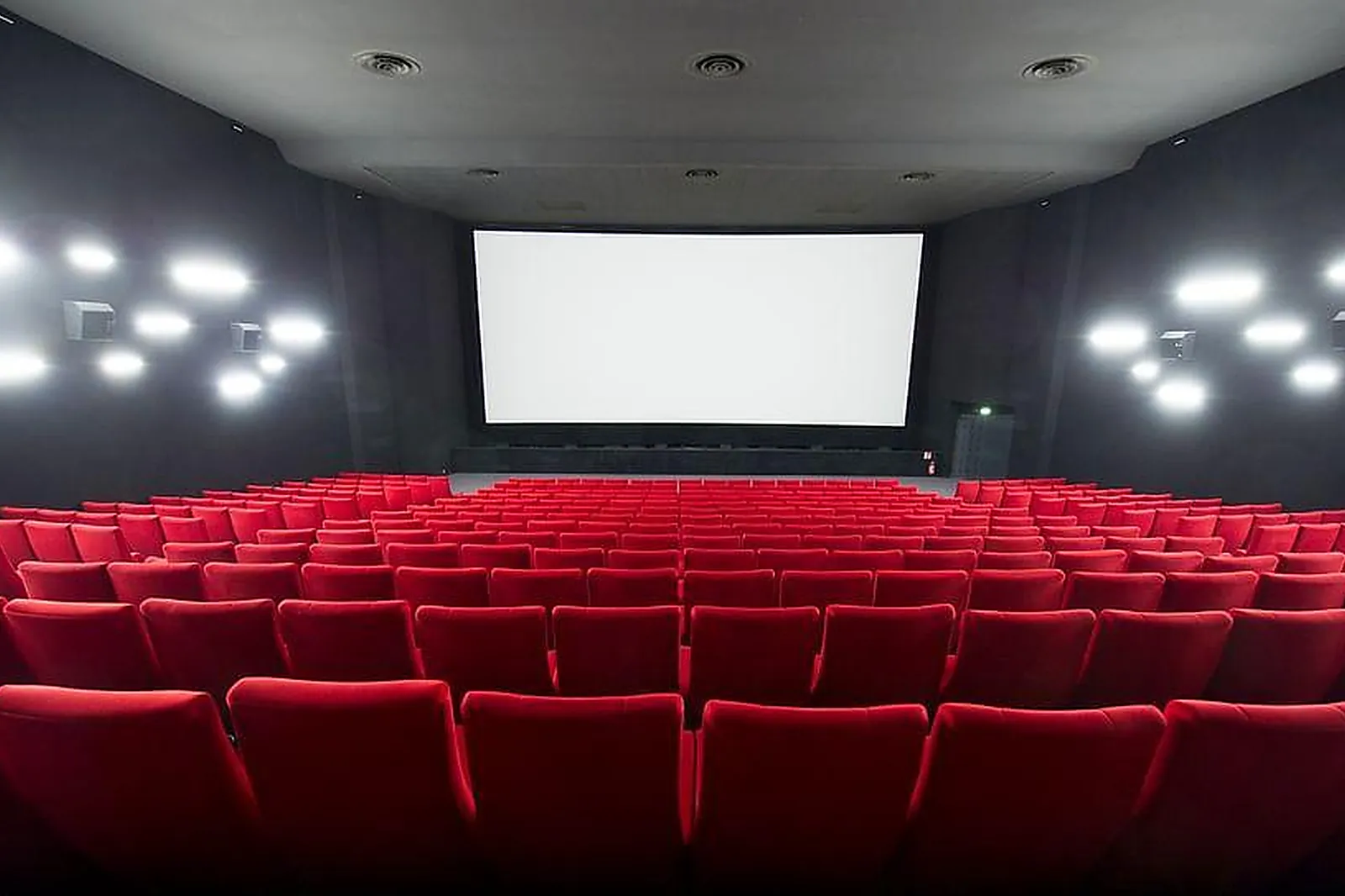 Lieux événementiels, PATHÉ CAP SUD AVIGNON