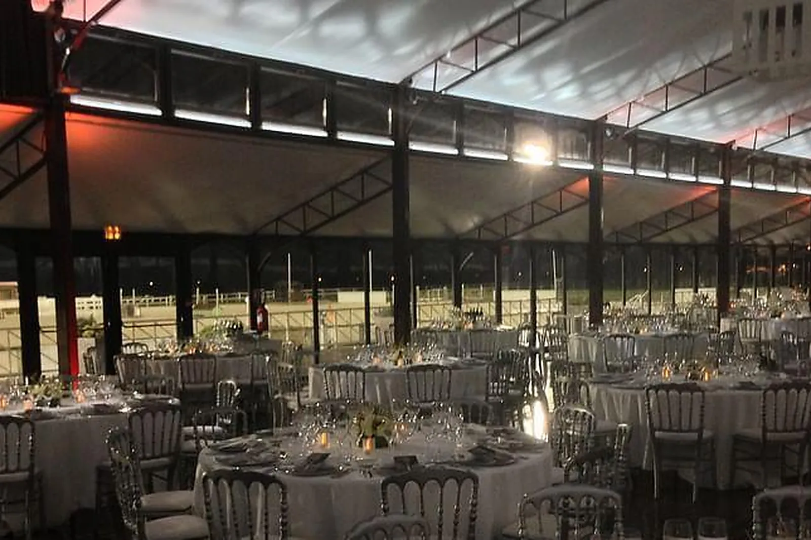 Lieux événementiels, PAVILLON DE JARDY - PARIS COUNTRY CLUB