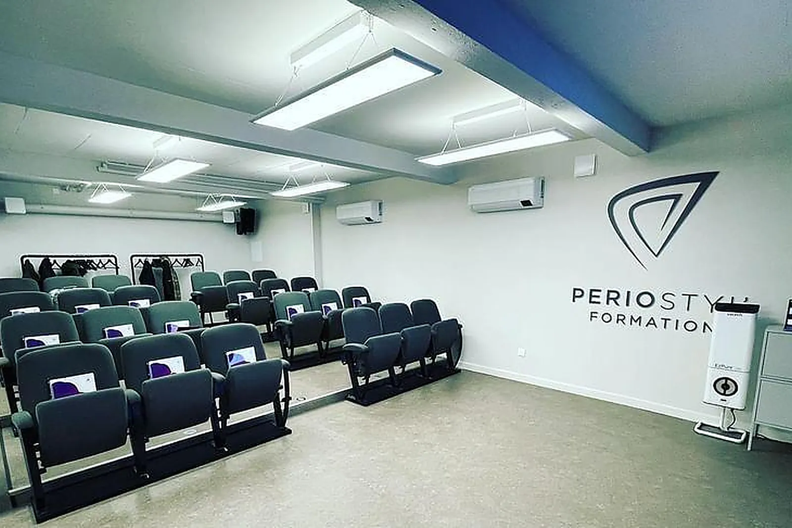 Lieux événementiels, PERIOSTYL FORMATION