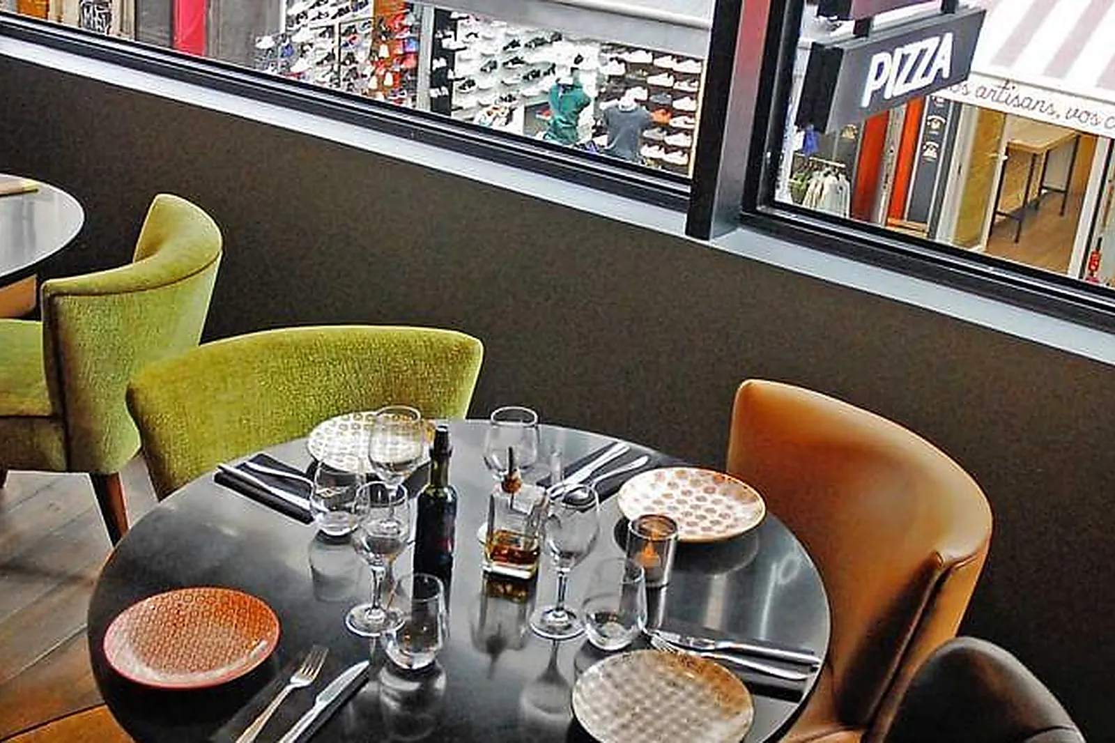 Lieux événementiels, PERLA