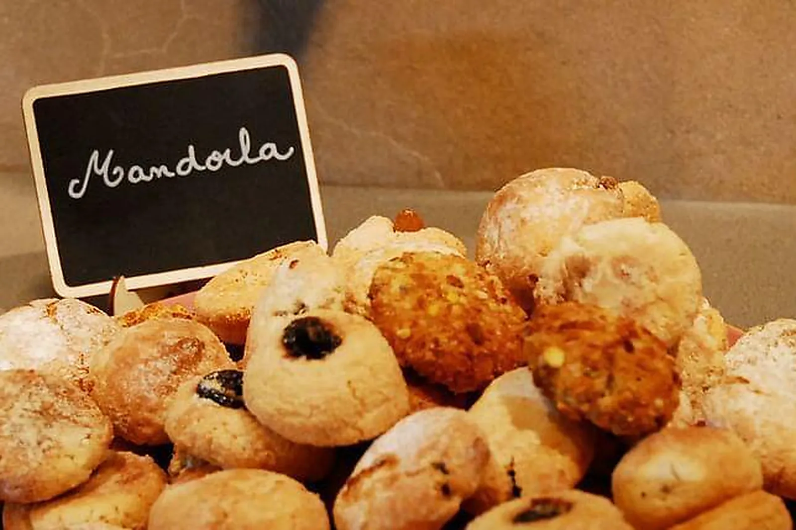 Lieux événementiels, PERLA