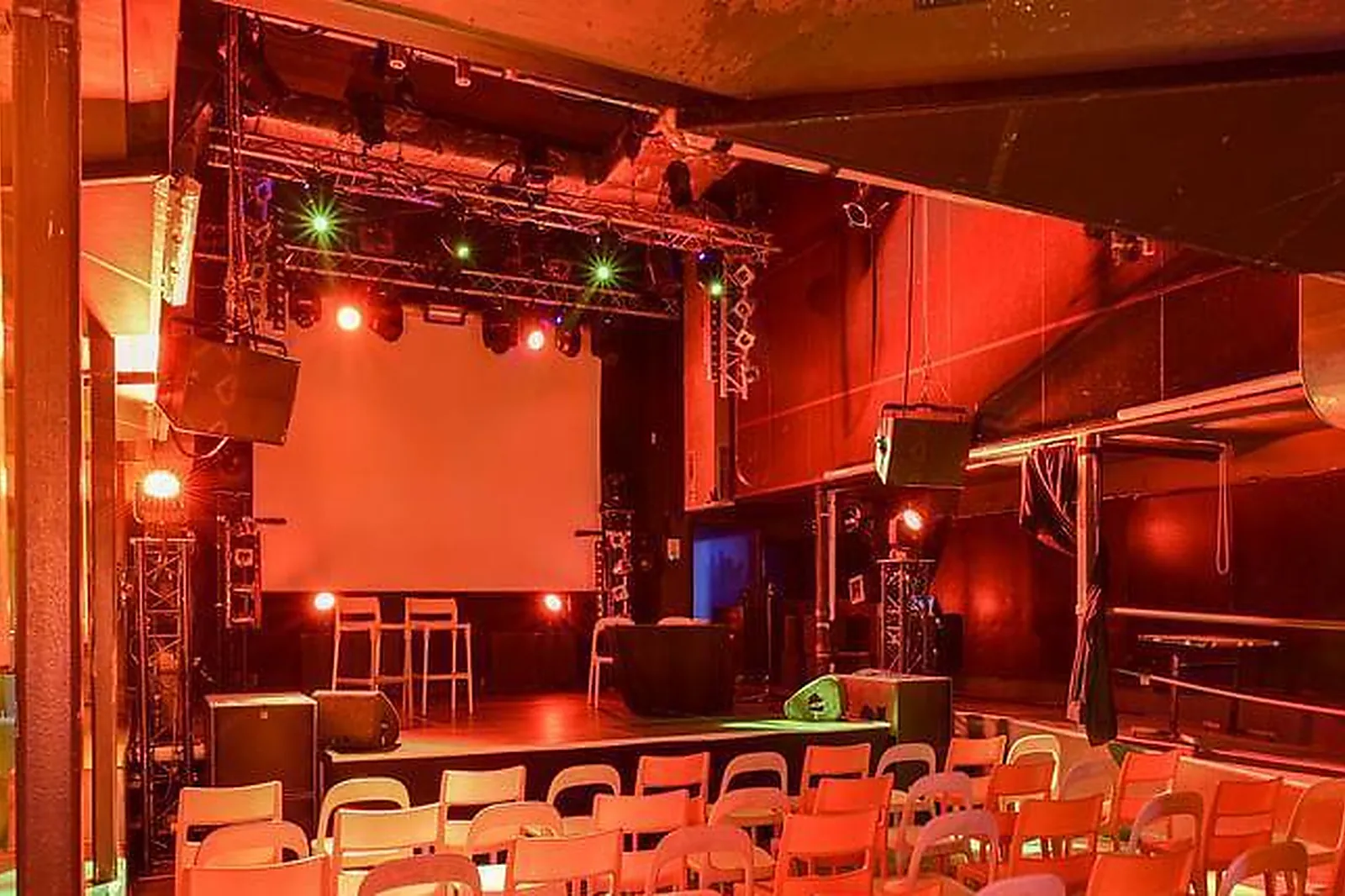 Lieux événementiels, CAVE LE VINGT-DEUX