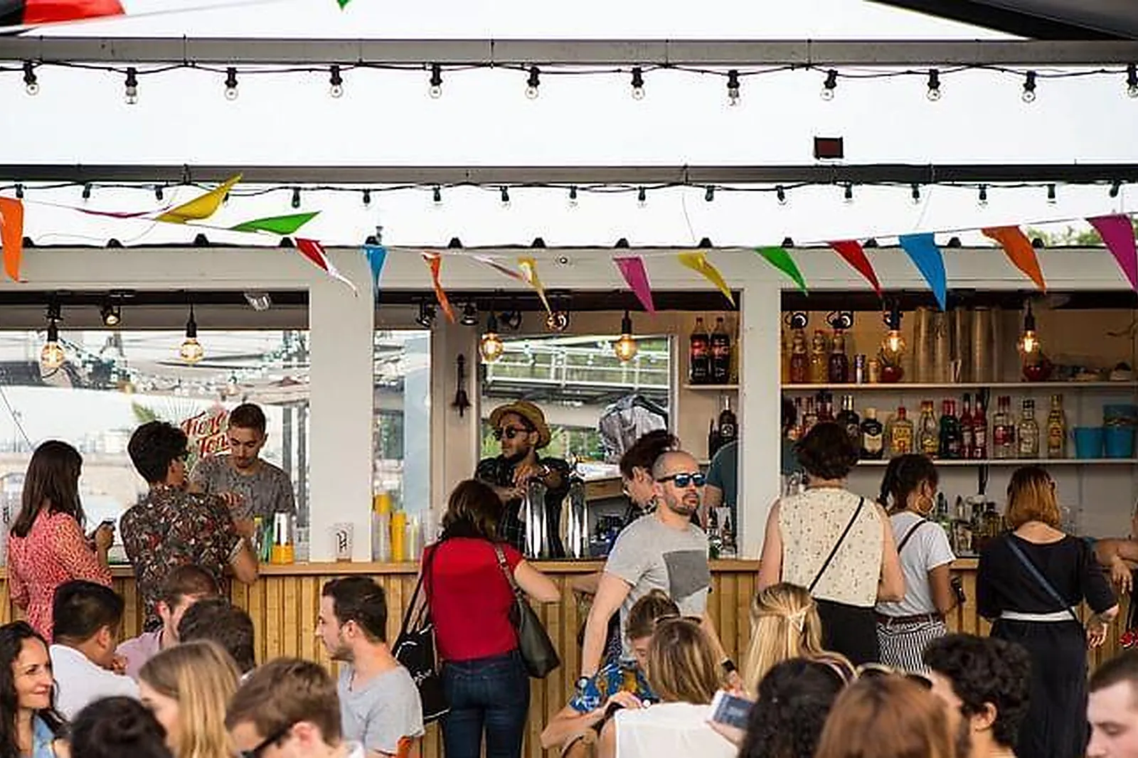 Lieux événementiels, CAVE LE VINGT-DEUX