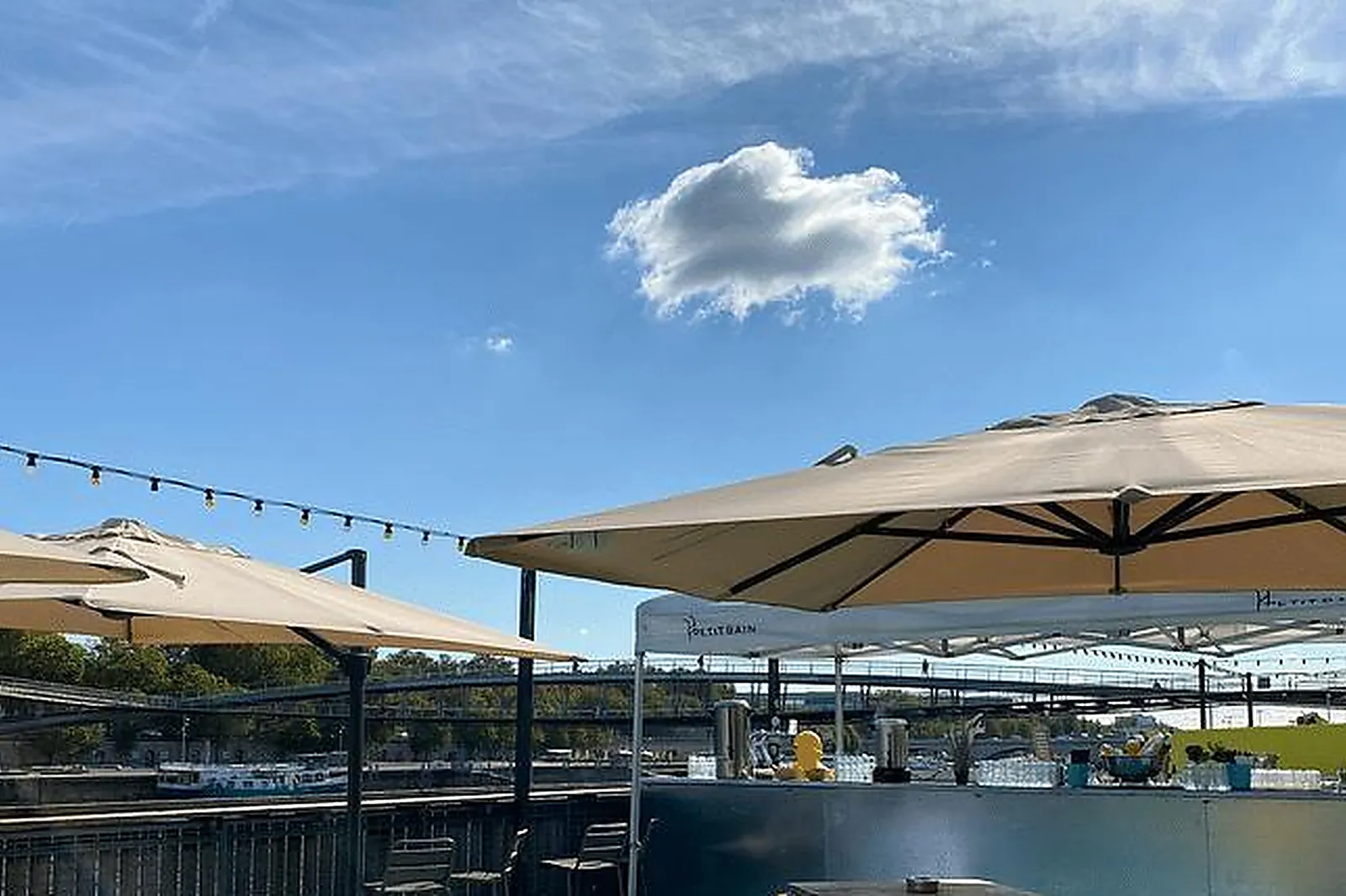 Lieux événementiels, CAVE LE VINGT-DEUX