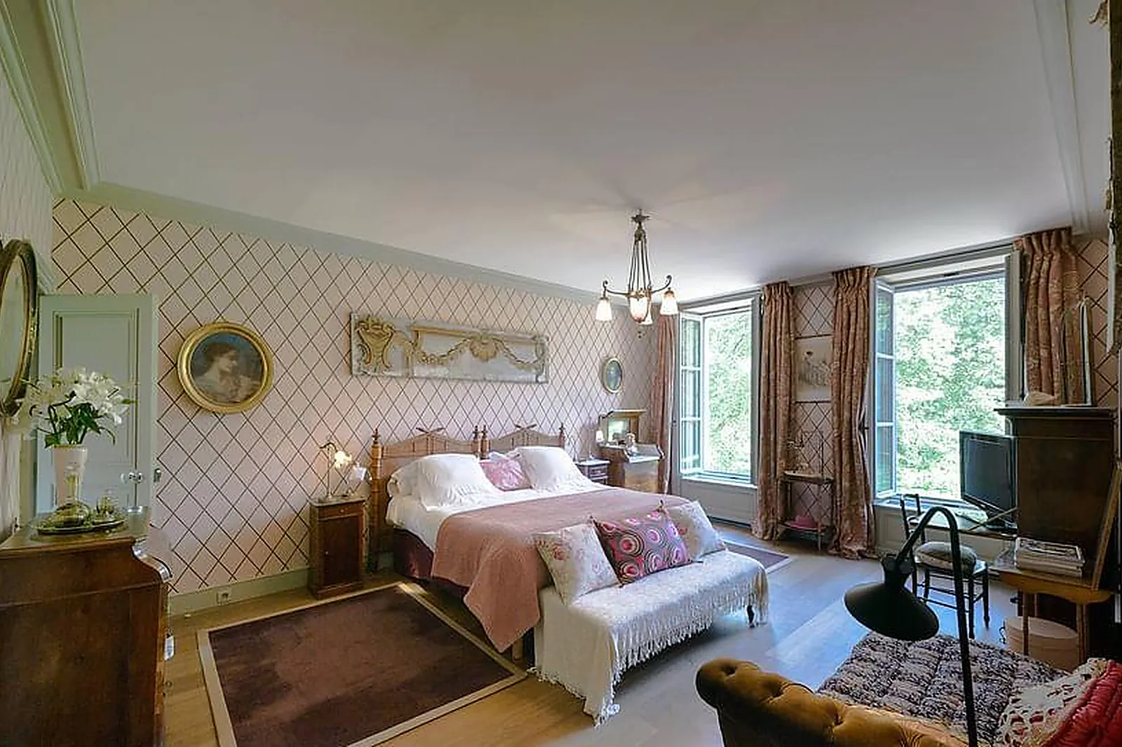 Lieux événementiels, PETIT CHAMBORD