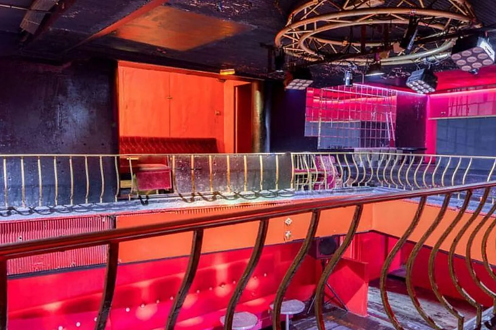 Lieux événementiels, PIGALLION