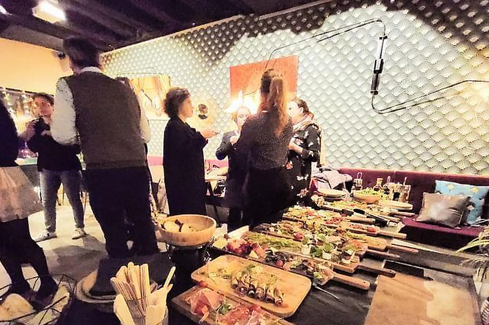 Lieux événementiels, PINOT GRIGIO