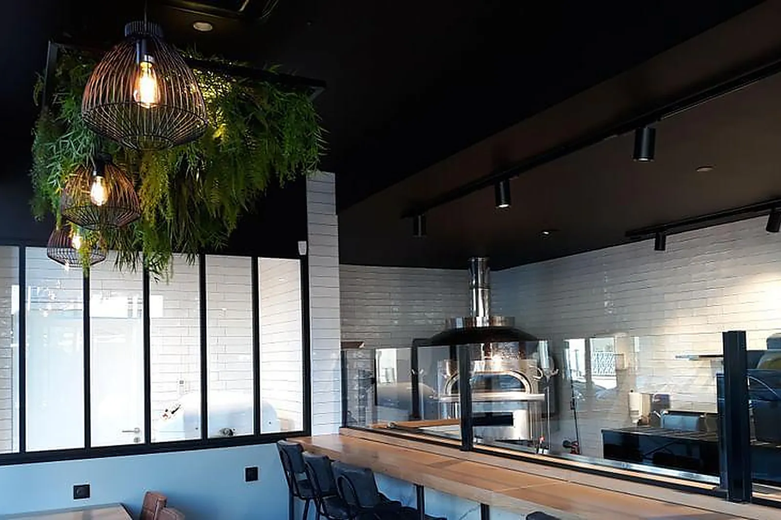 Lieux événementiels, PIZZA COSY COLOMBES