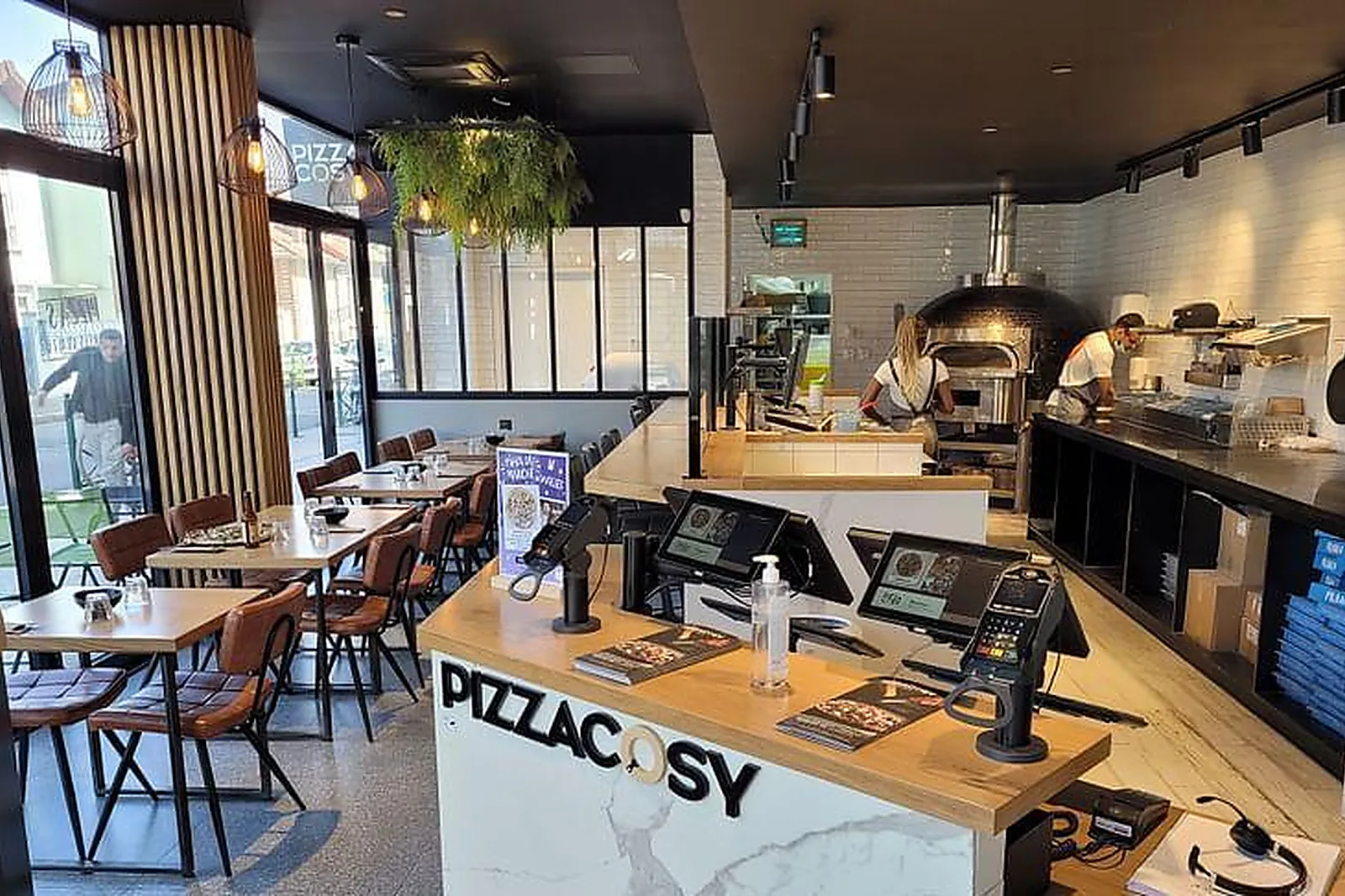 Lieux événementiels, PIZZA COSY COLOMBES