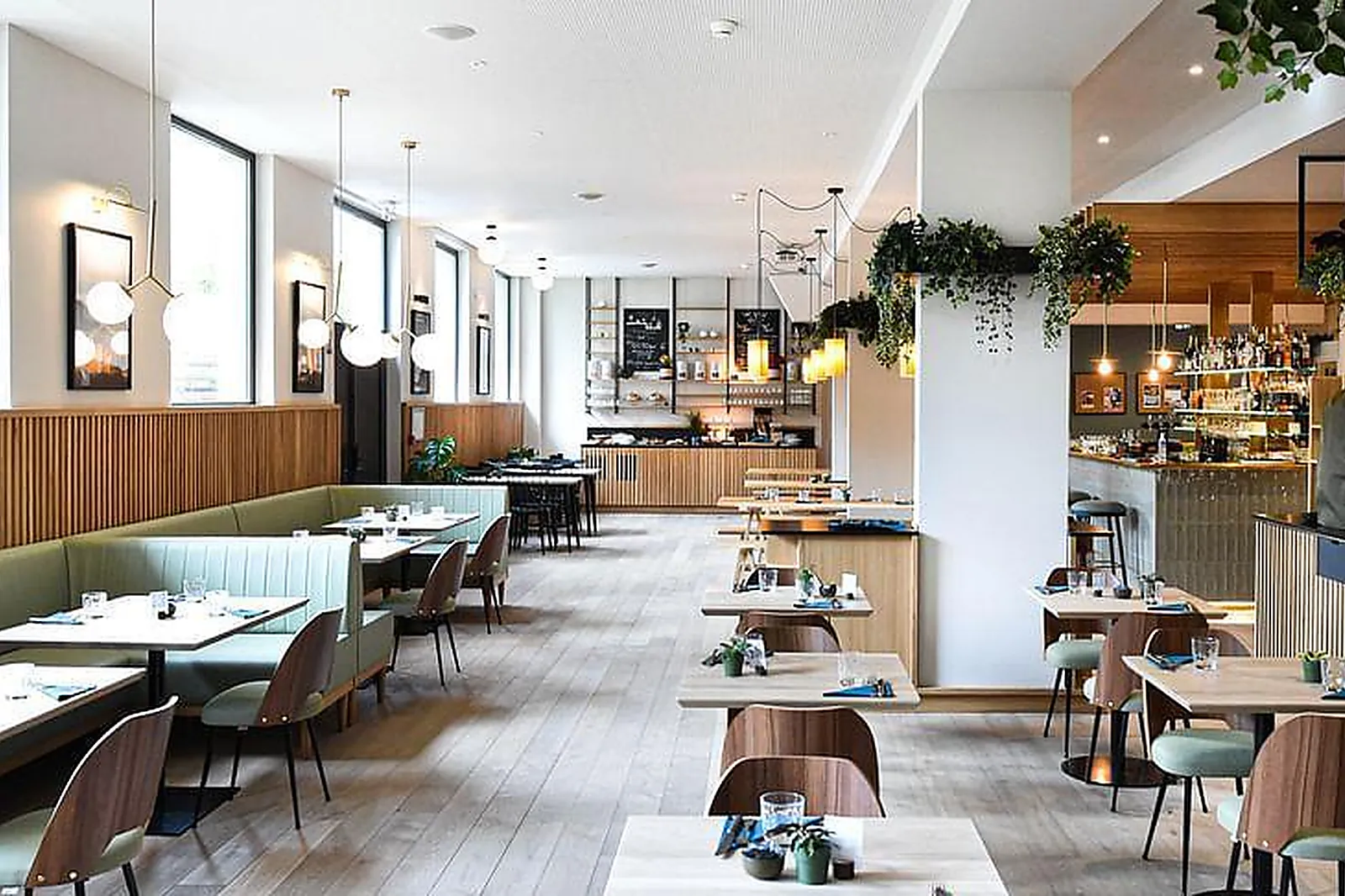 Lieux événementiels, PLANB***