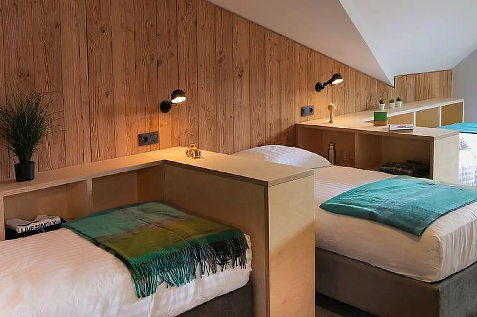 Lieux événementiels, PLANB***