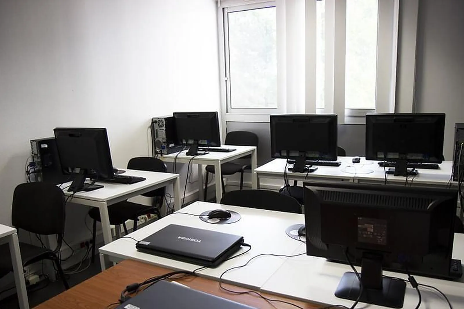 Lieux événementiels, PLATINIUM FORMATION